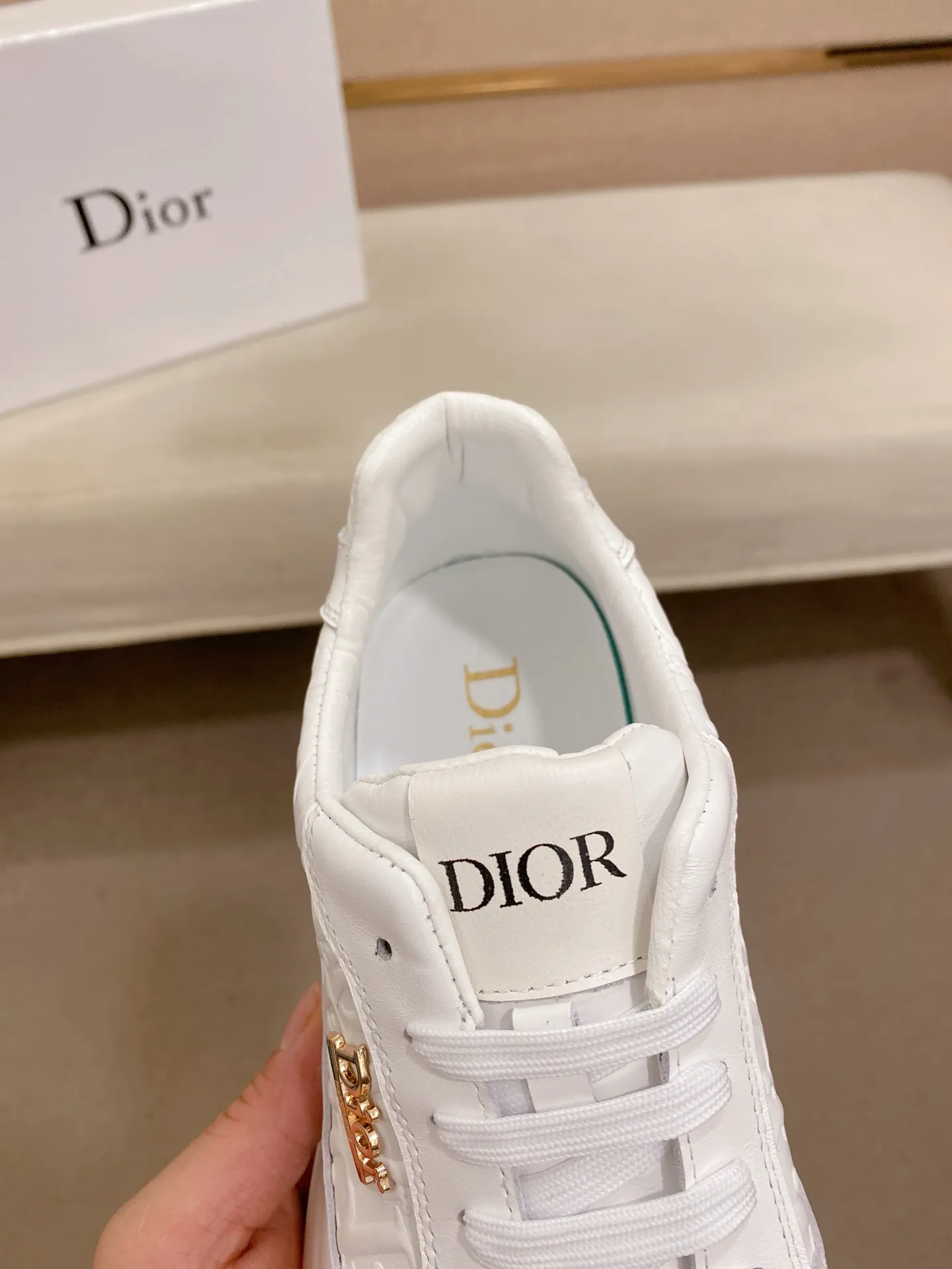 Men's shoes💰: 462💰 [Dior·Dior] New casual sports style men's shoes, new spring and summer design, perfect workmanship, lace-up style to create wardrobe quality, upper: imported first-layer cowhide, sheepskin lining is soft and comfortable, ultra-light TPU wear-resistant outsole, simple, versatile fashion men's shoes, excellent color code number 38--44. Can be customized 45 non-returnable